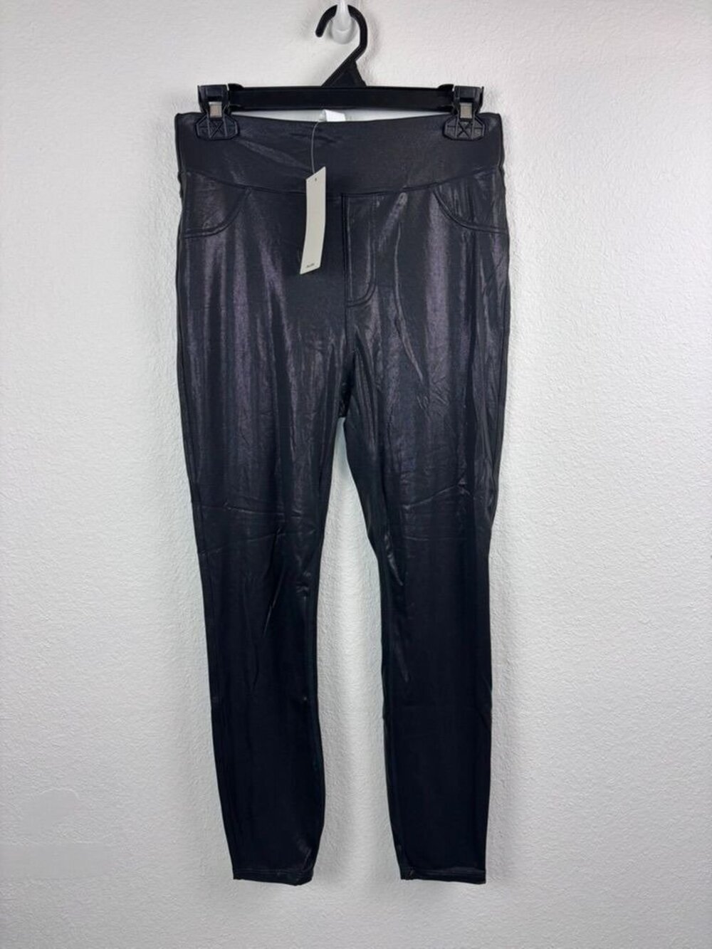 Halara women's medium black shimmer athletic high waisted leggings NWT
